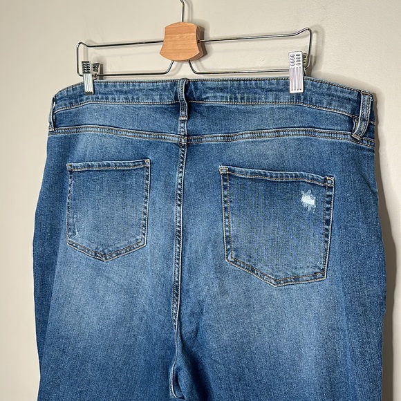 R Jeans Super High Rise Distressed Jeans - Picture 11 of 13